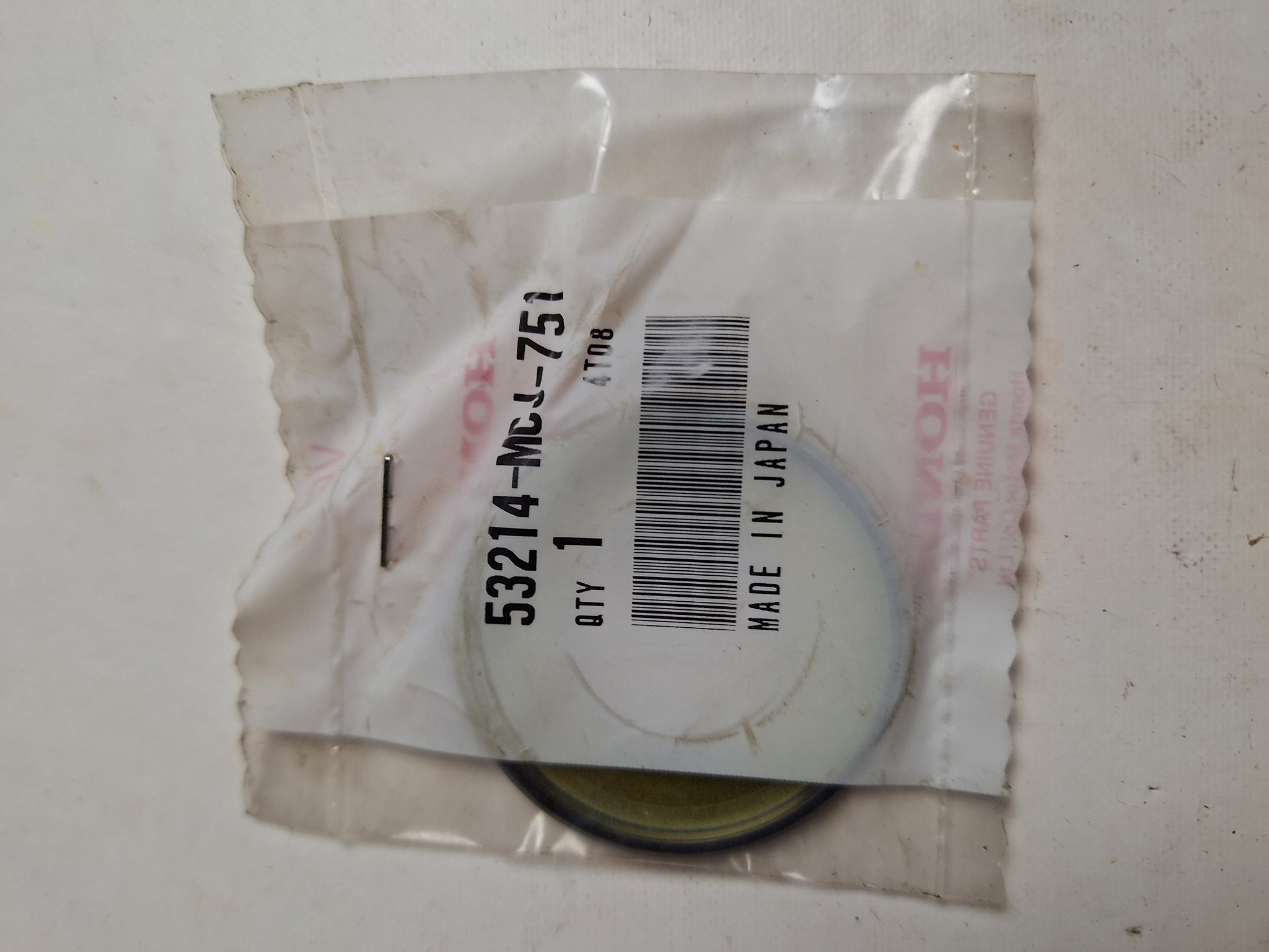 Picture of STAUBDICHTUNG  53214-MCJ-751  CBR900RR